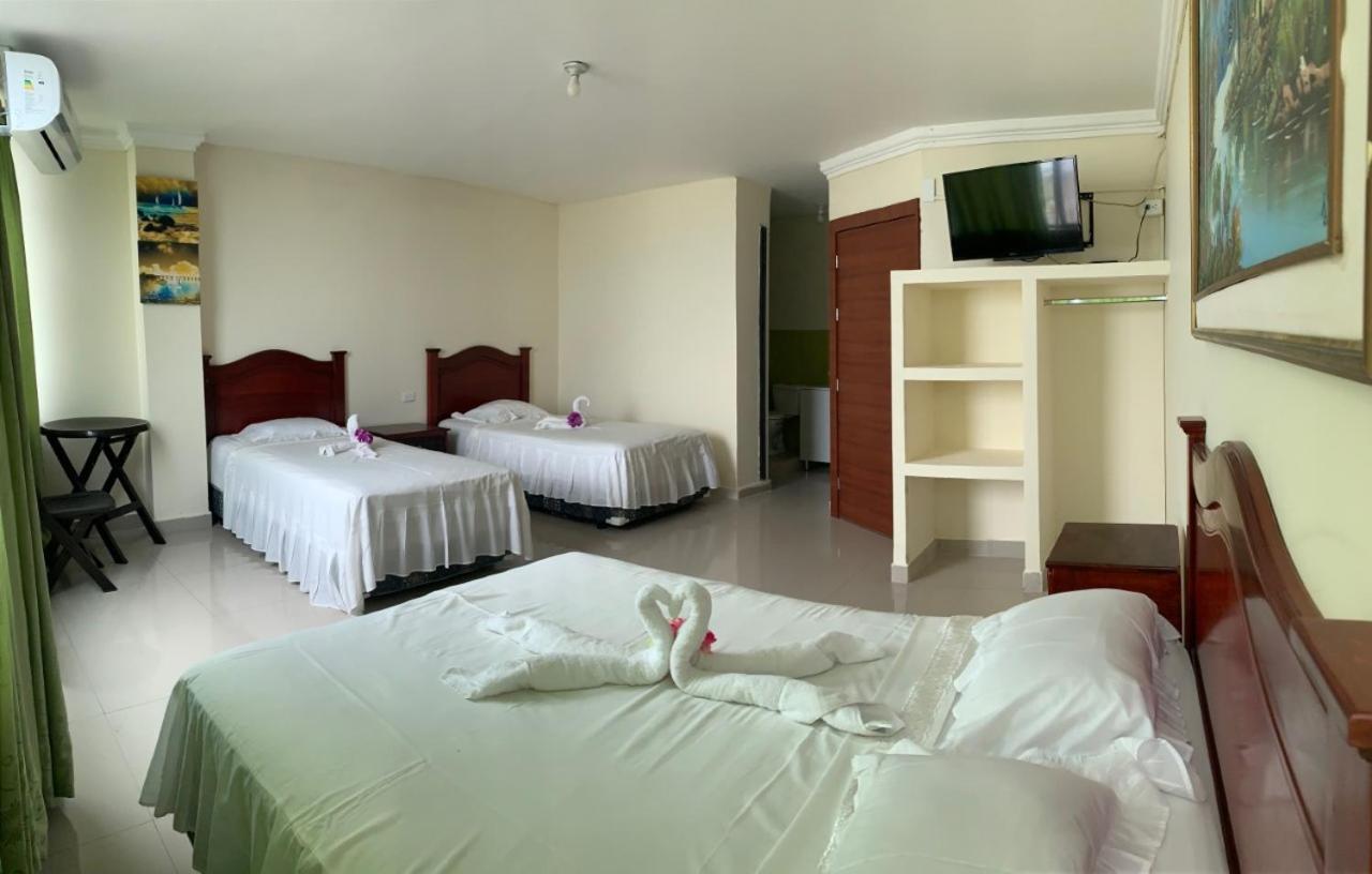 Hotel Rosmarg Atacames Luaran gambar